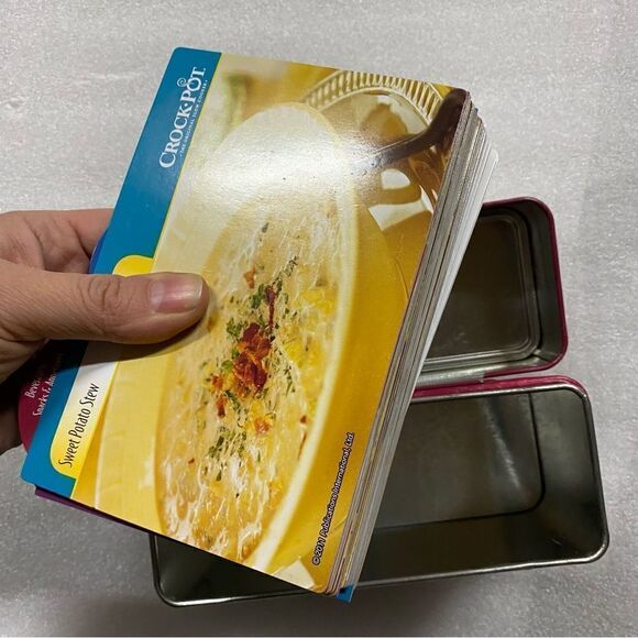 Rival Crock-Pot Recipe Card Collection metal tin storage can - Picture 6 of 7